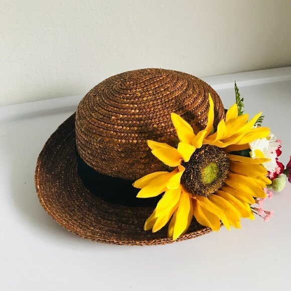 Lola's Creations Spring Summer Straw Hat with Flowers - Picture 4 of 7